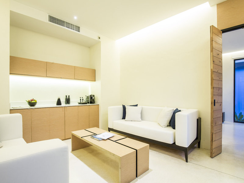 The Anda Mani Khao Lak Private Residence by Epikurean