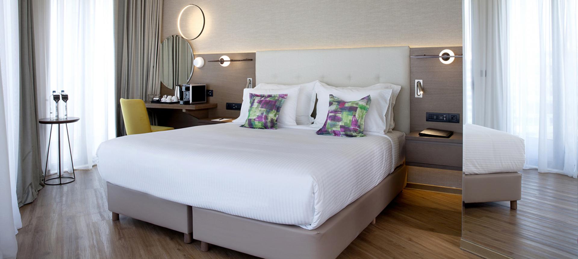 Wyndham Athens Residence